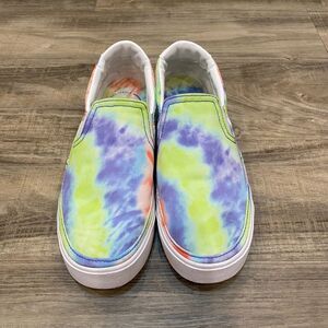 Women's Nike Canvas Court Legacy Tie Dye Slip-On Size 8